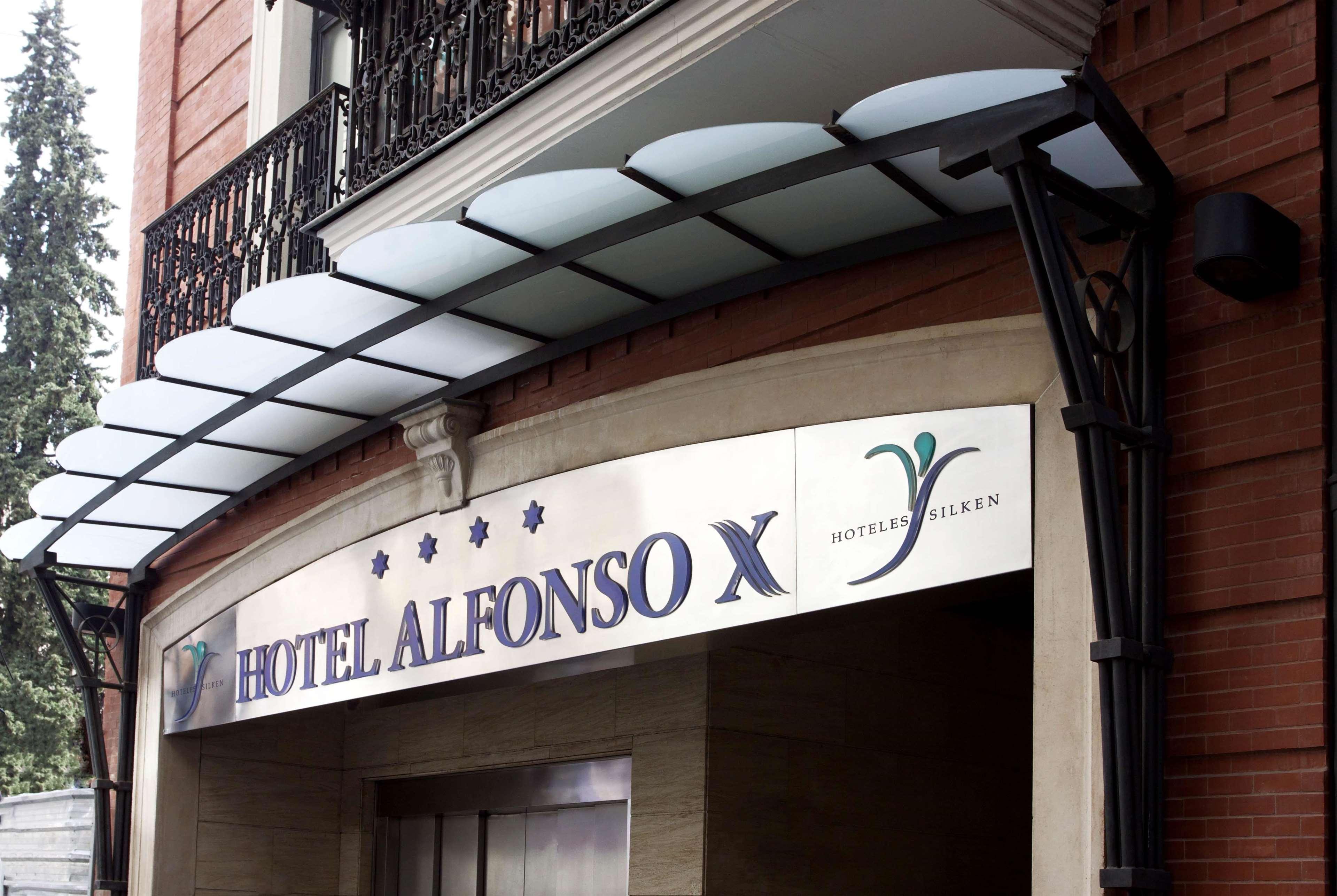Silken Alfonso X Hotel Ciudad Real Buitenkant foto