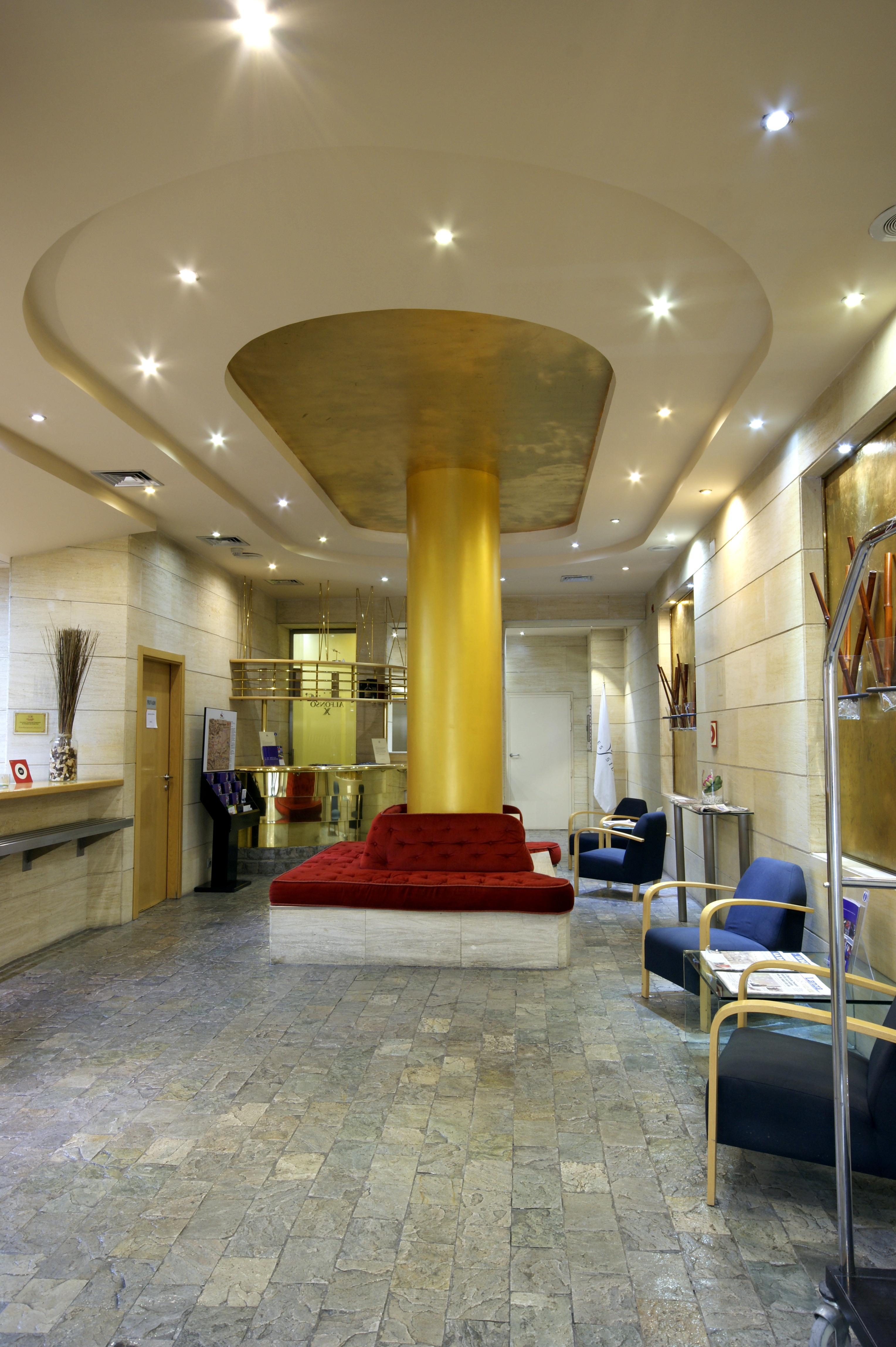 Silken Alfonso X Hotel Ciudad Real Buitenkant foto
